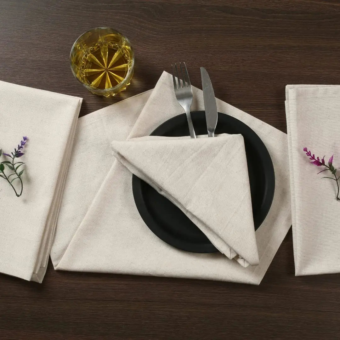 Lot 6 Serviettes table beige en polyester 45x45