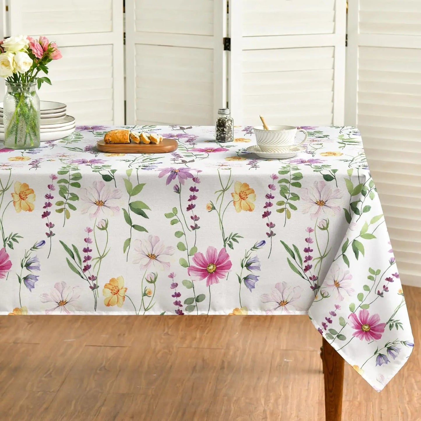 Nappe fleurie polyester déperlant à fleurs et brindilles printanières