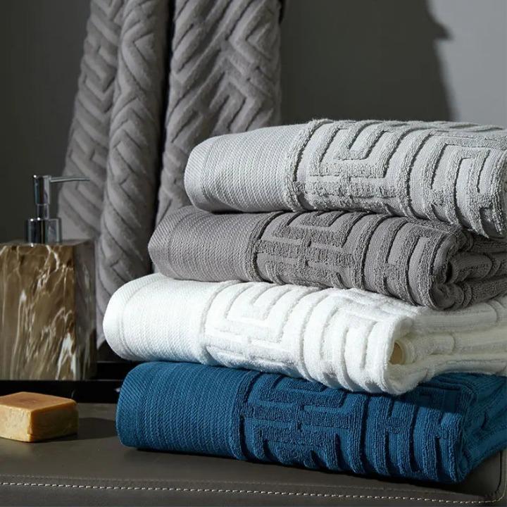 Drap de Bain Jacquard en coton 4 coloris (360gr-75x150)