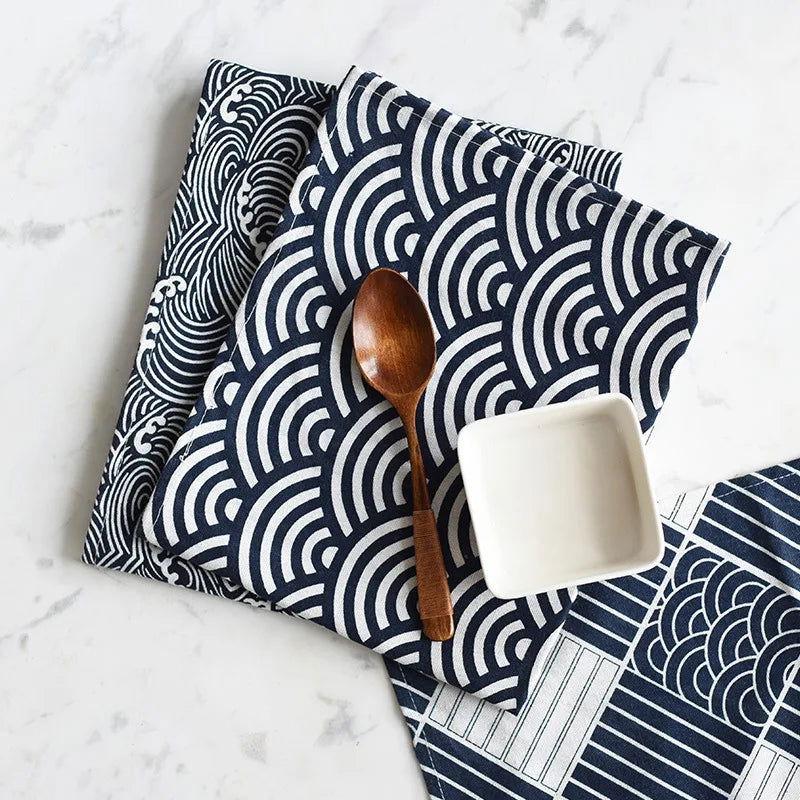 Lot de 4 Serviettes de table en polycoton imprimé motifs style japonais 30x35