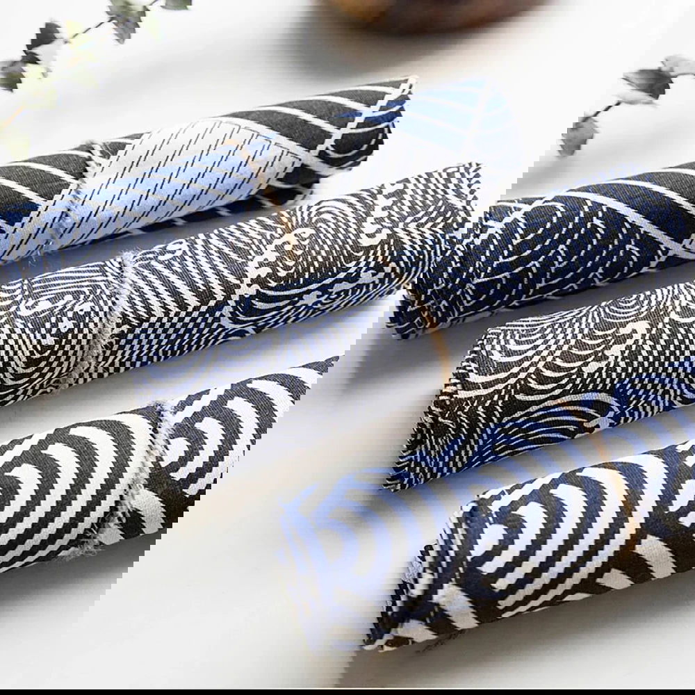 Lot de 4 Serviettes de table en polycoton imprimé motifs style japonais 30x35