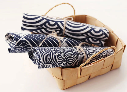 Lot de 4 Serviettes de table en polycoton imprimé motifs style japonais 30x35