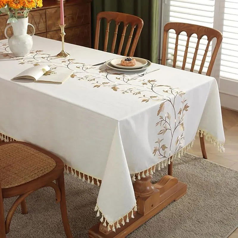 Nappe brodée coton lin à motif feuilles de manguier