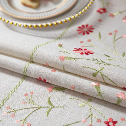 Nappe brodée coton lin motif floraux