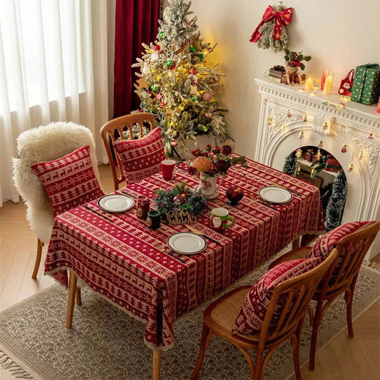 Nappe de Noël Jacquard en polycoton rouge motif Sapins et rênes dentelles