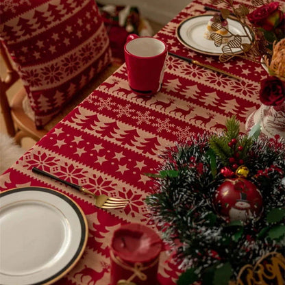 Nappe de Noël Jacquard en polycoton rouge motif Sapins et rênes dentelles
