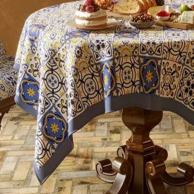 Nappe imprimée polycoton chenille style Jacquard carreaux bleus et jaunes bord bleu